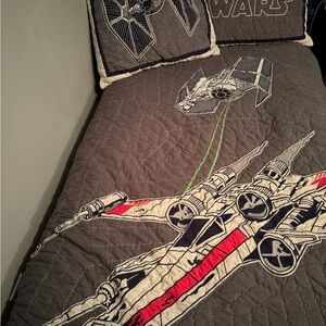 Pottery Barn Kids Star Wars Gray and Red Quilt Set